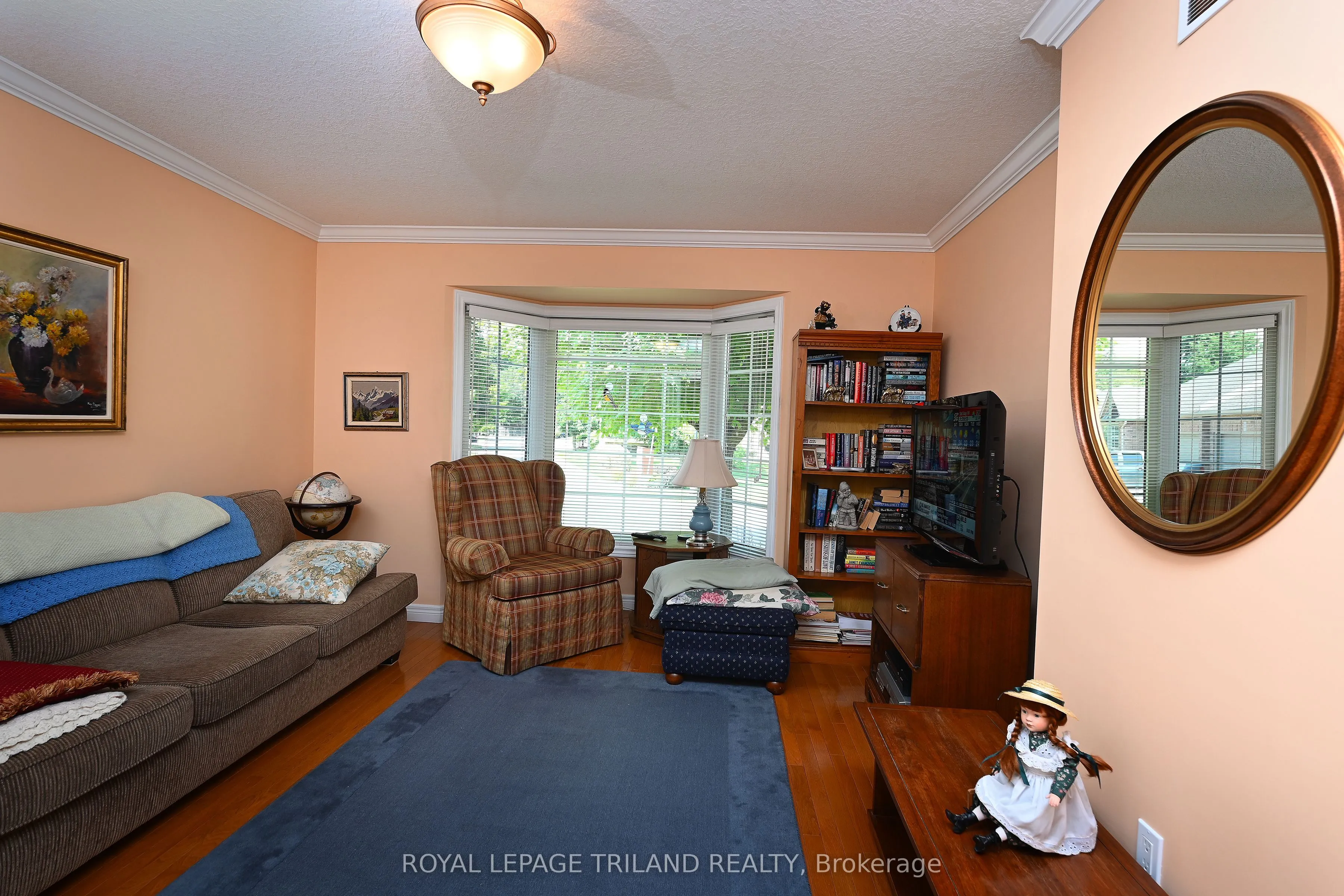 4067 COLONEL TALBOT Road, #5
