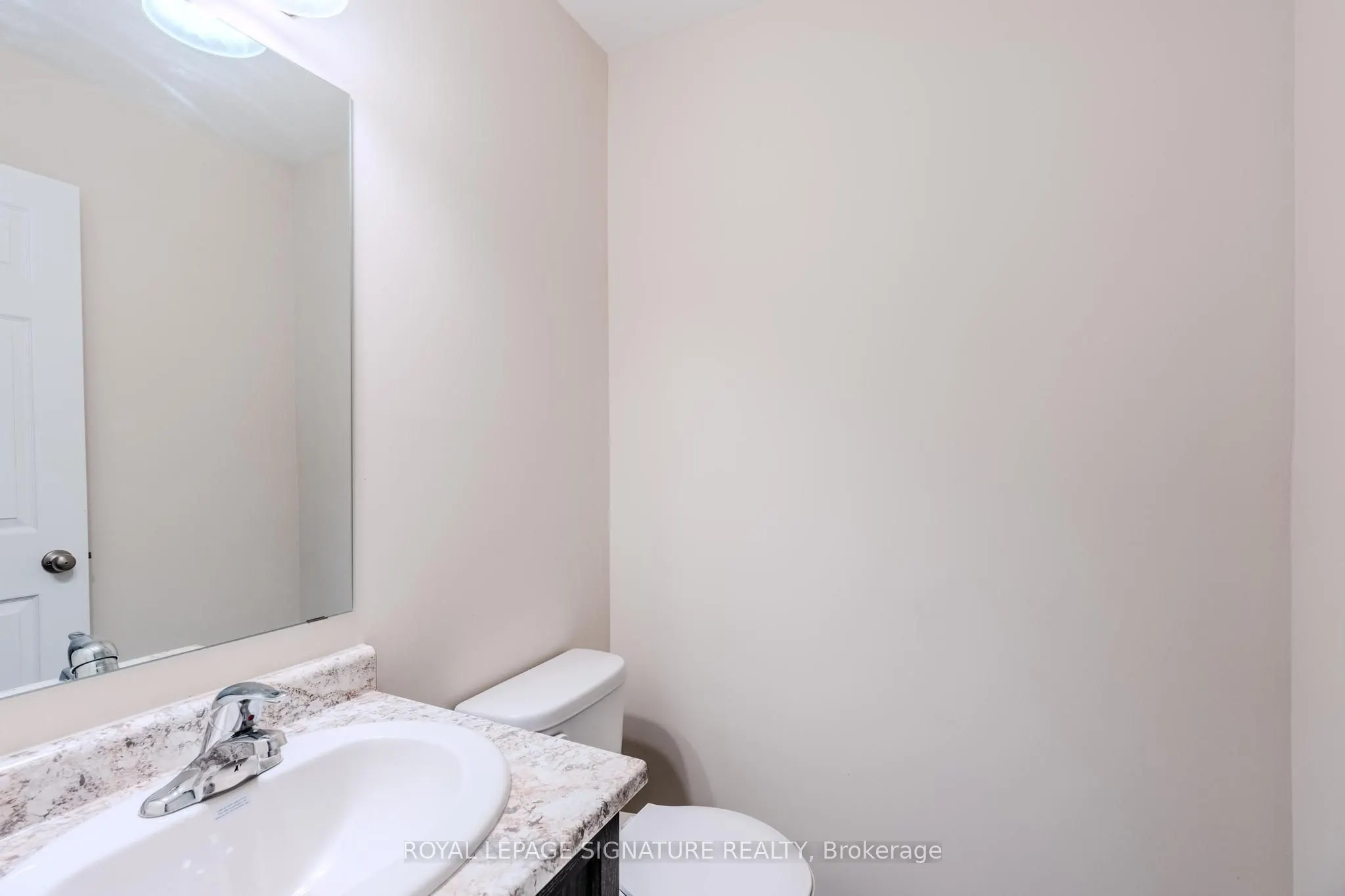 677 Park Road N, #149