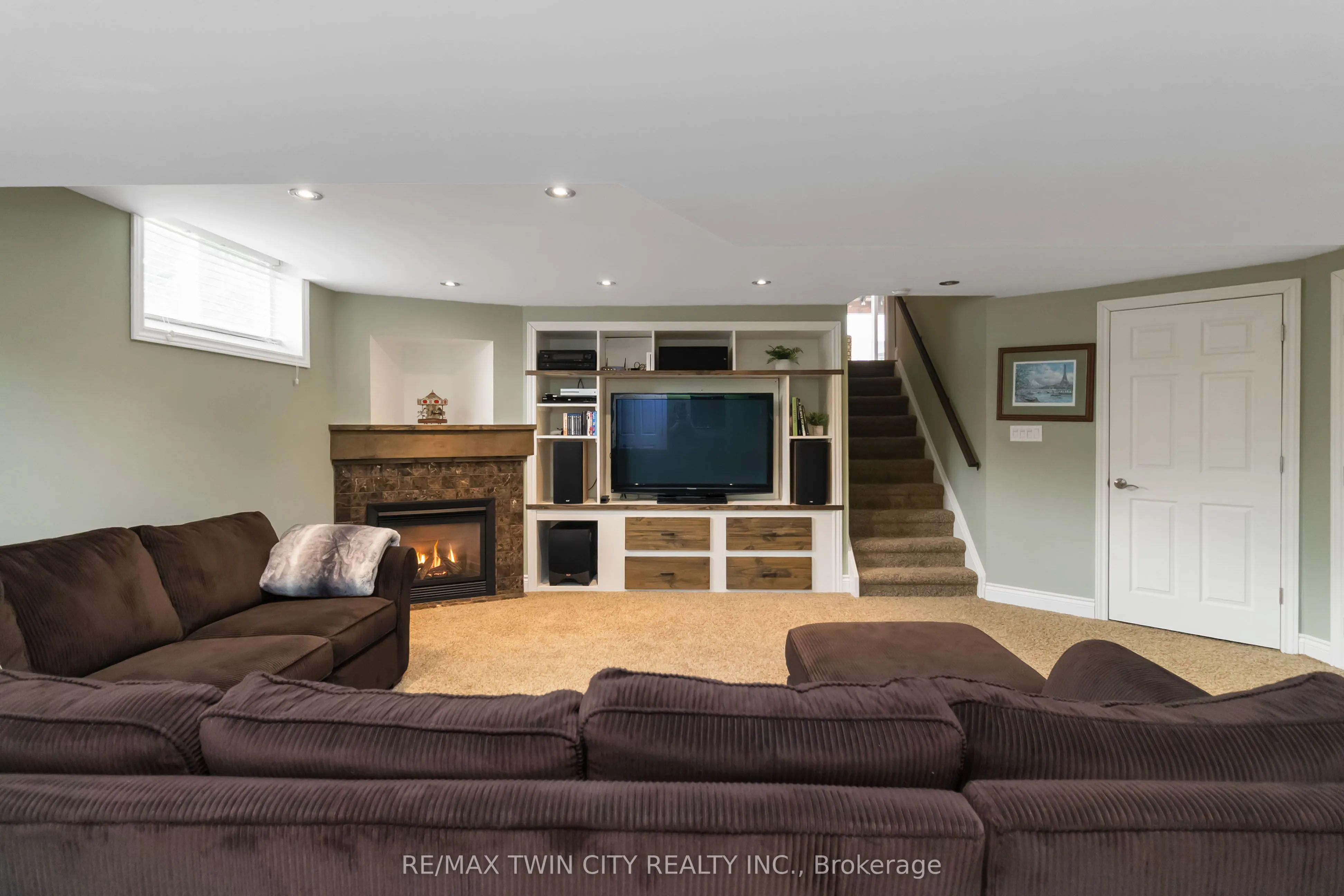 42 Sandpiper Drive