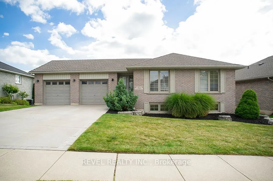 52 Sunnyside Drive