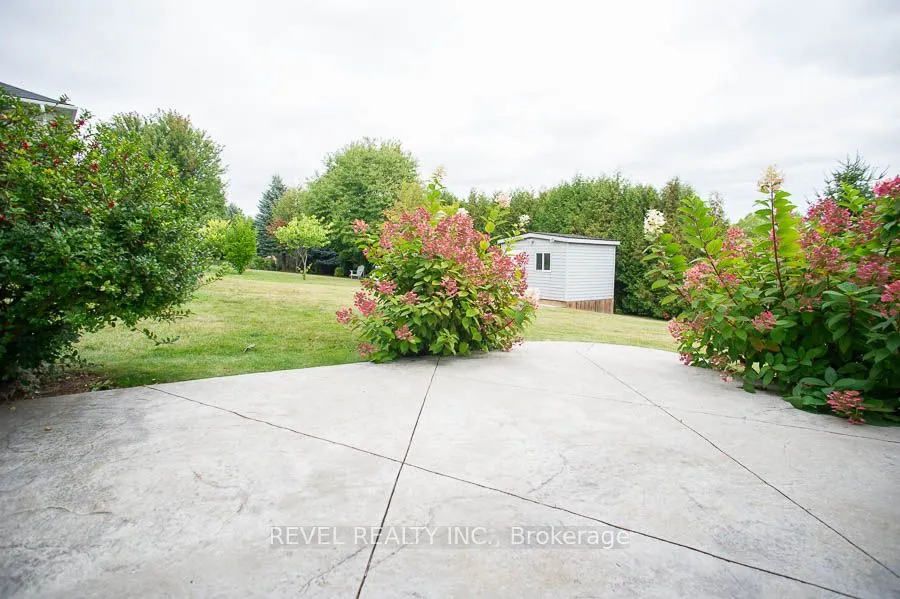 52 Sunnyside Drive