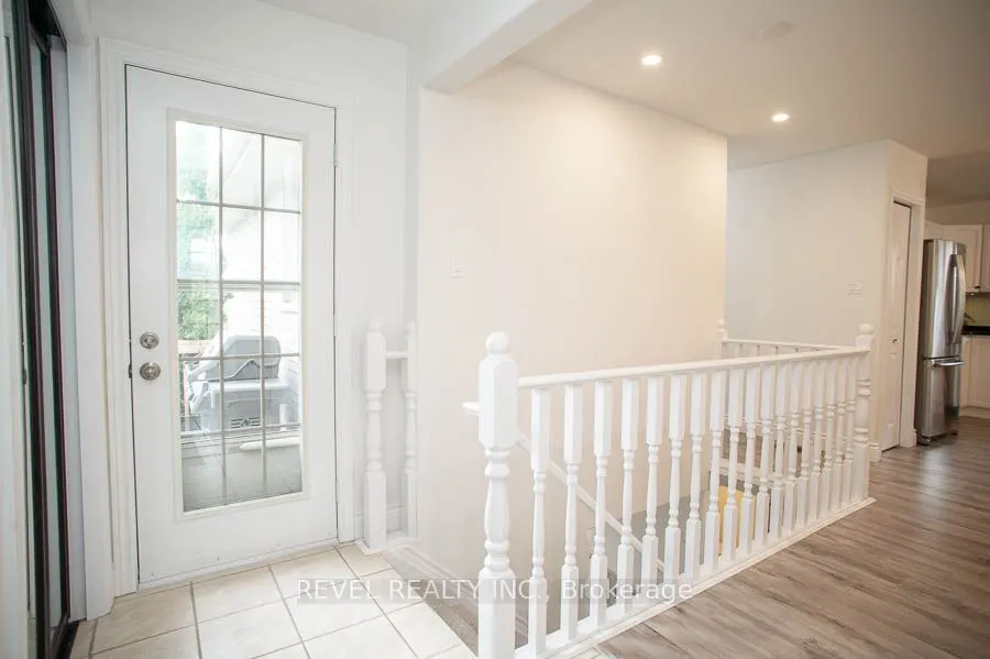 52 Sunnyside Drive