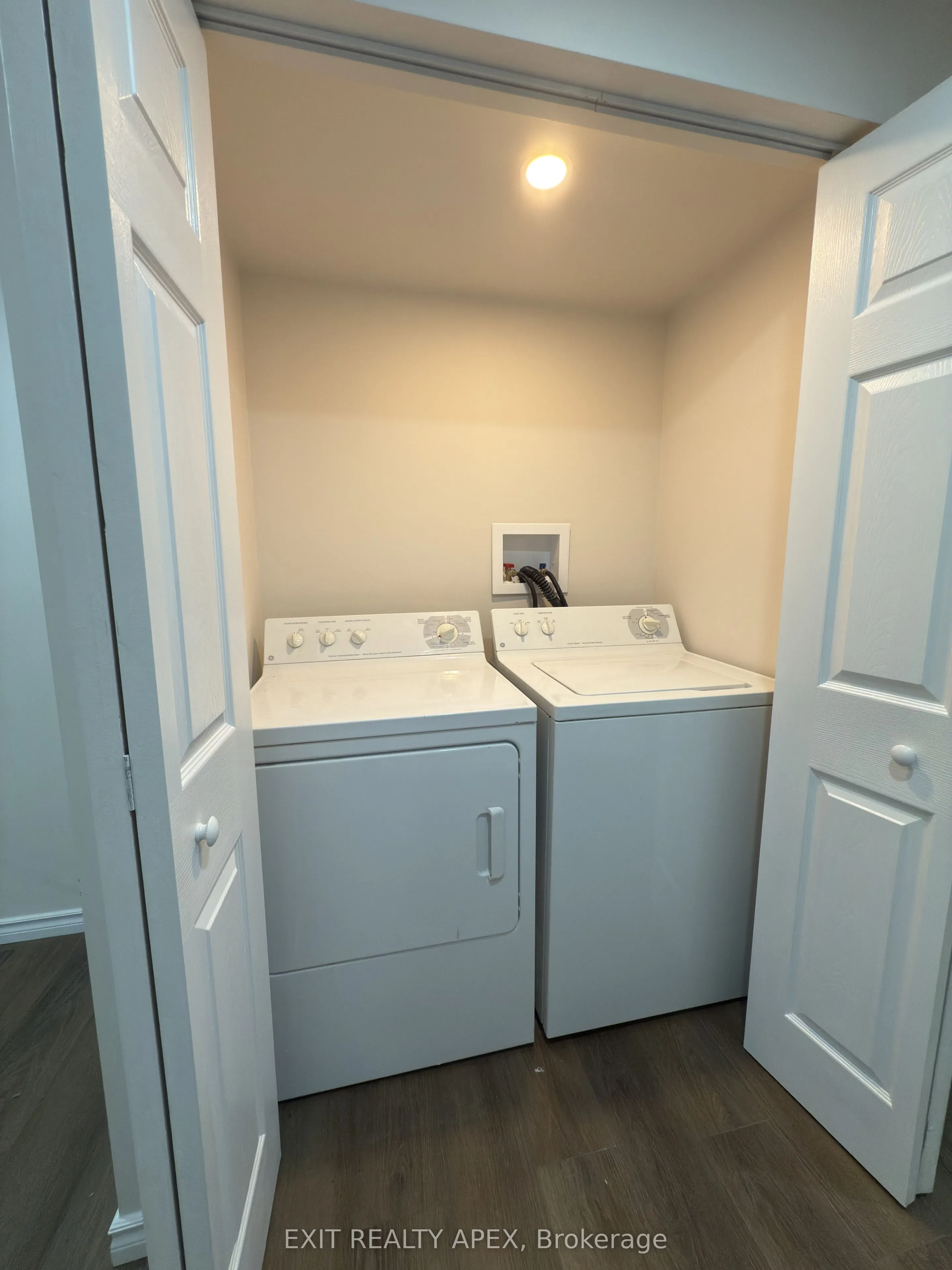 76 Frances Avenue, #9