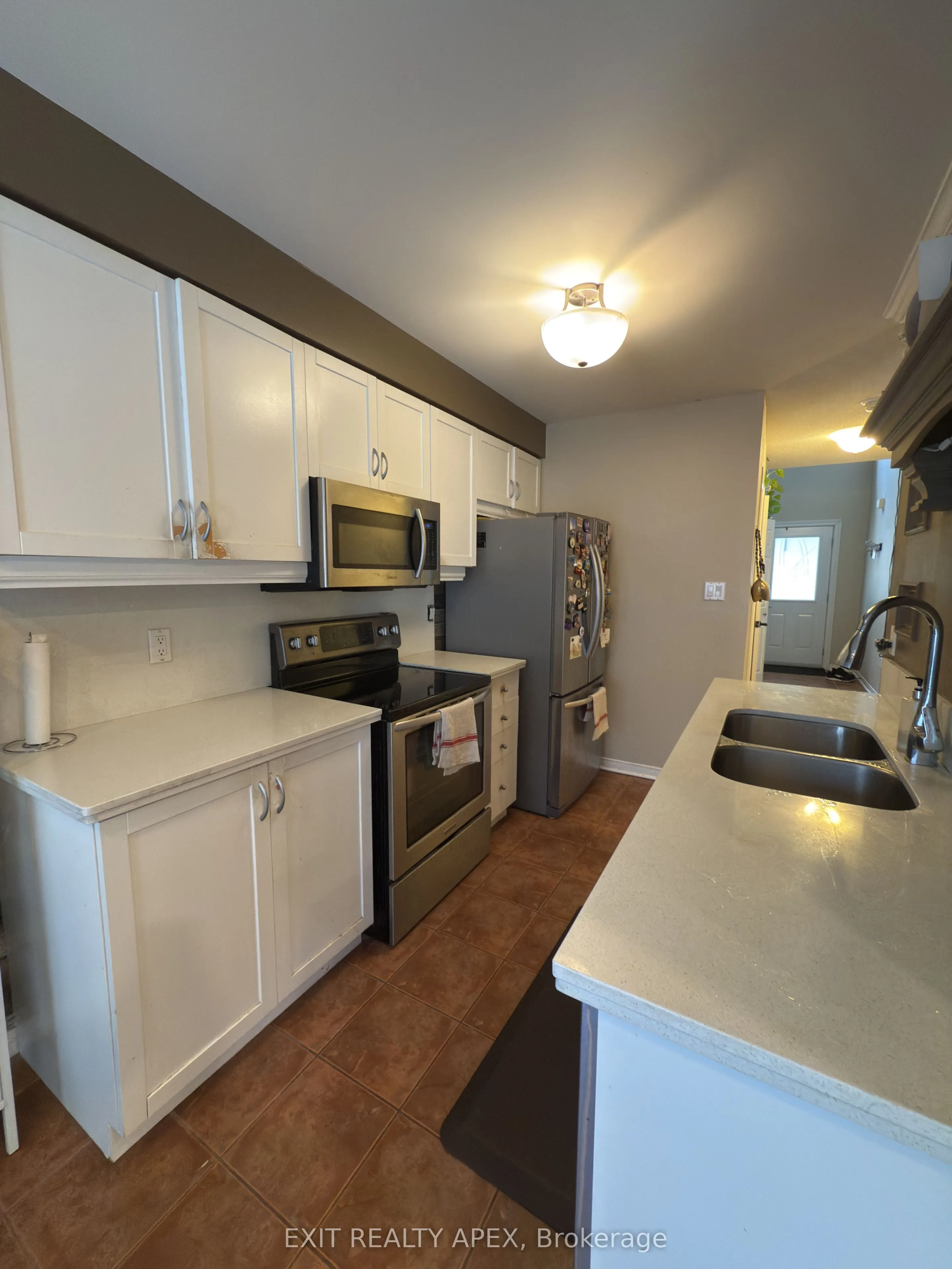 76 Frances Avenue, #9