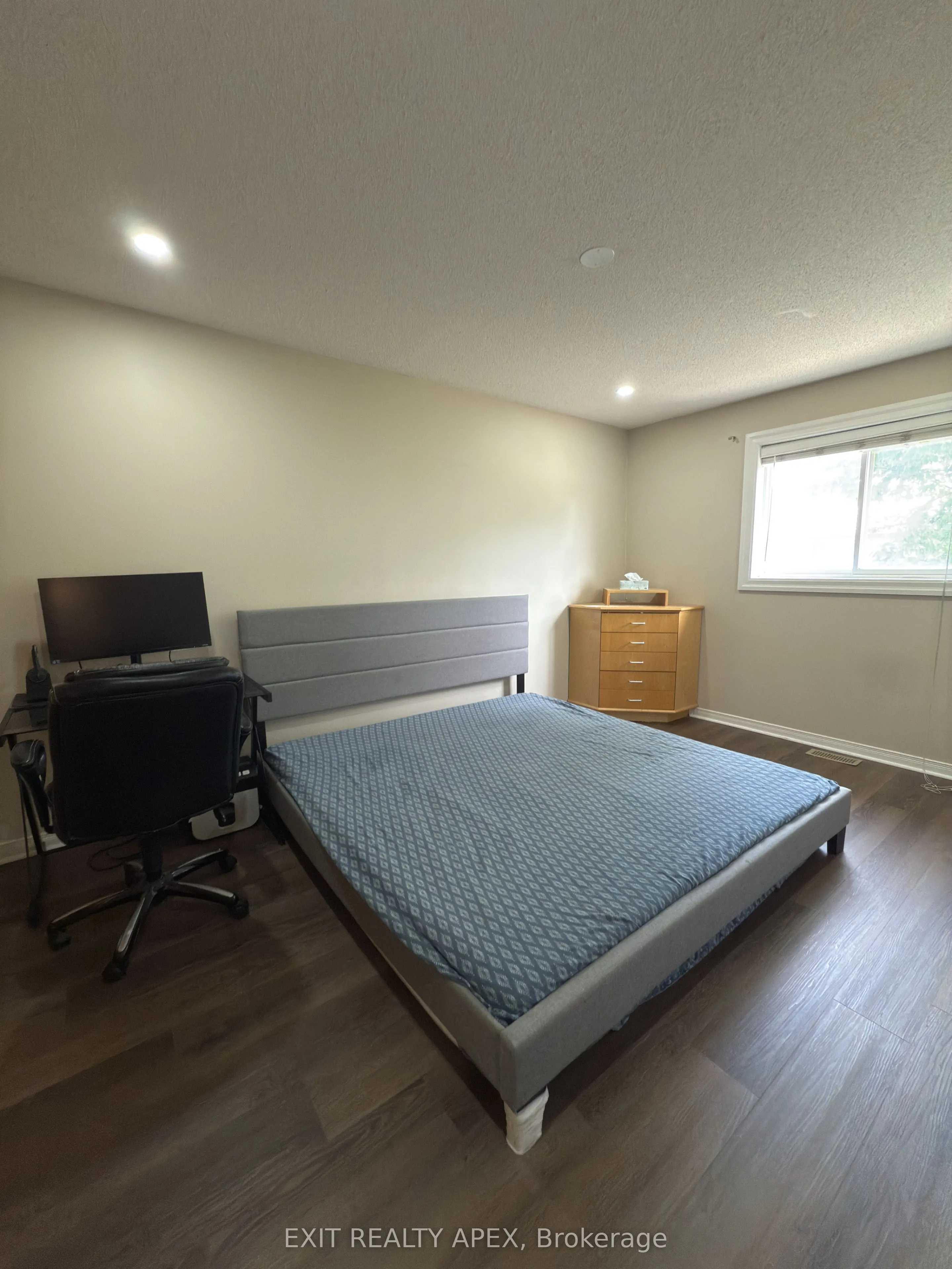 76 Frances Avenue, #9