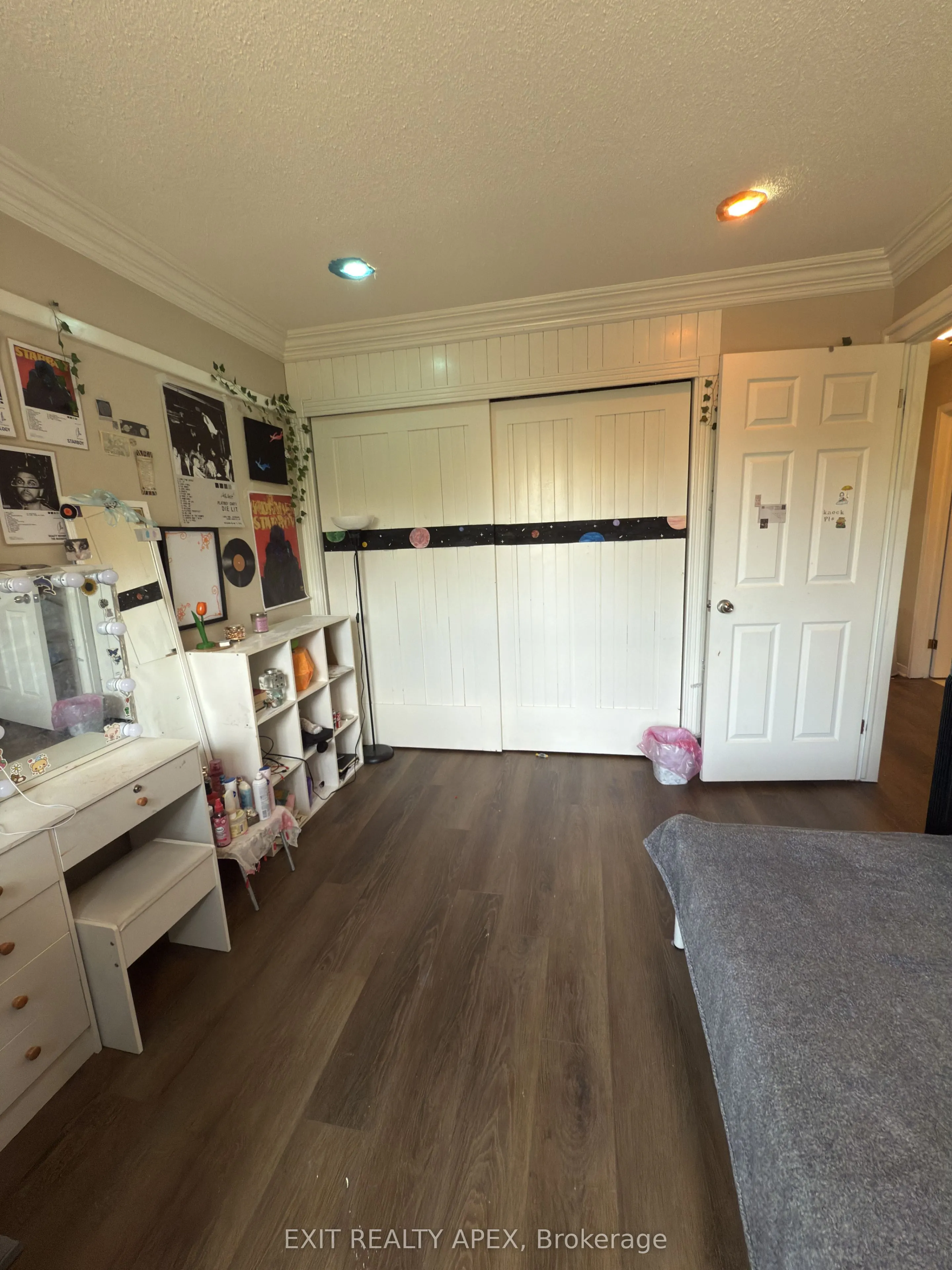 76 Frances Avenue, #9