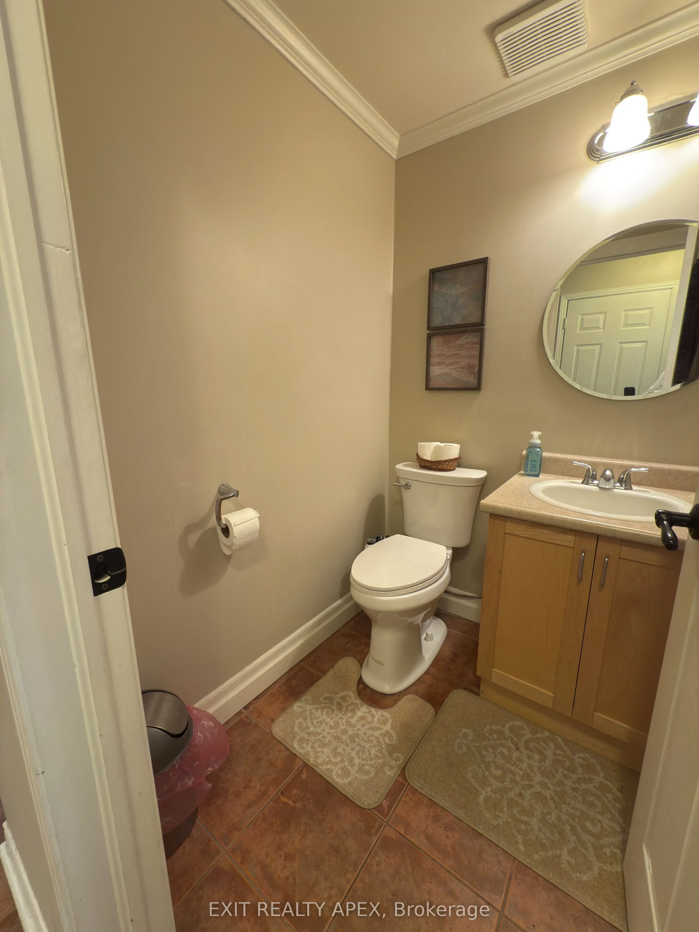 76 Frances Avenue, #9