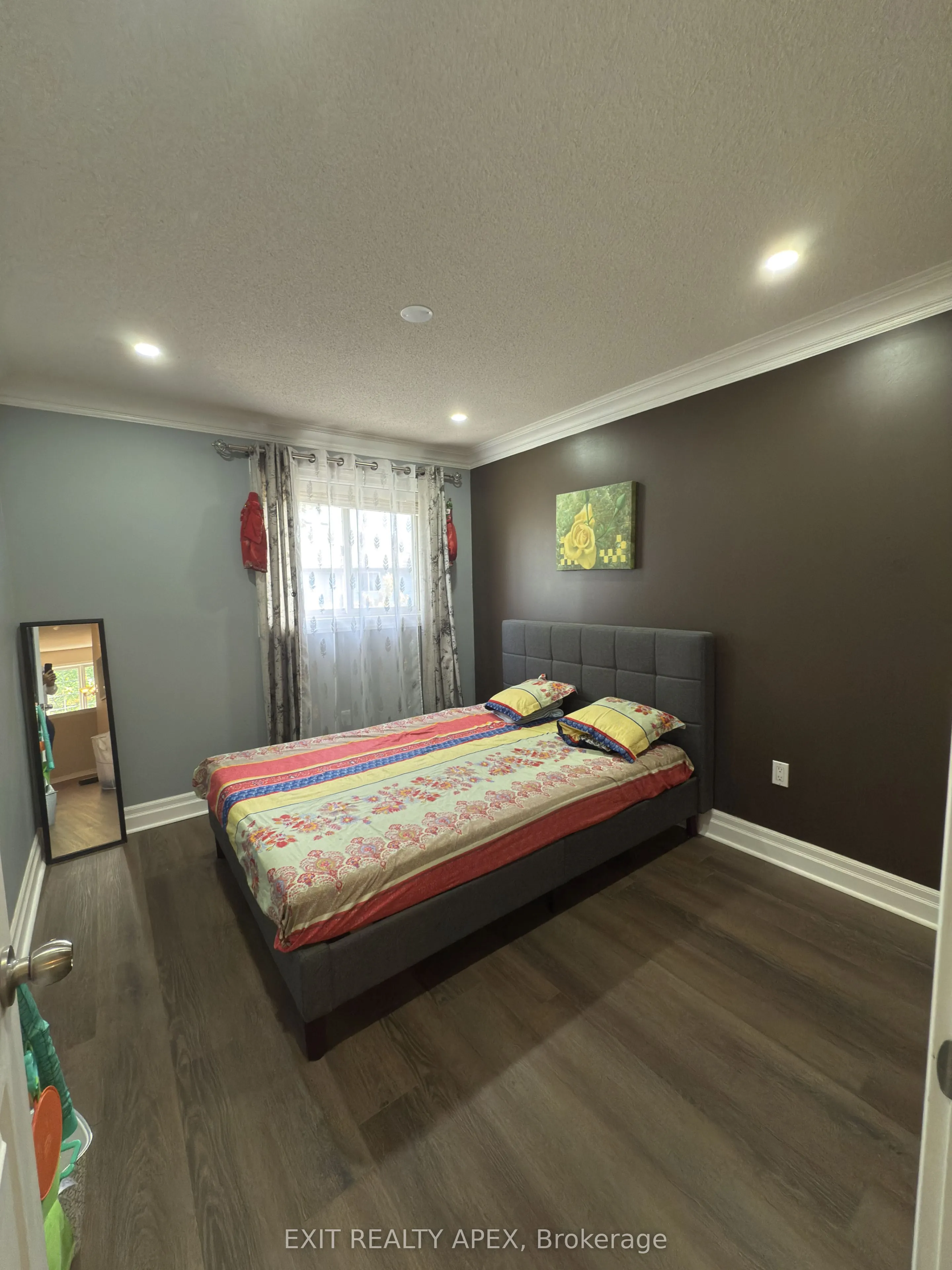 76 Frances Avenue, #9