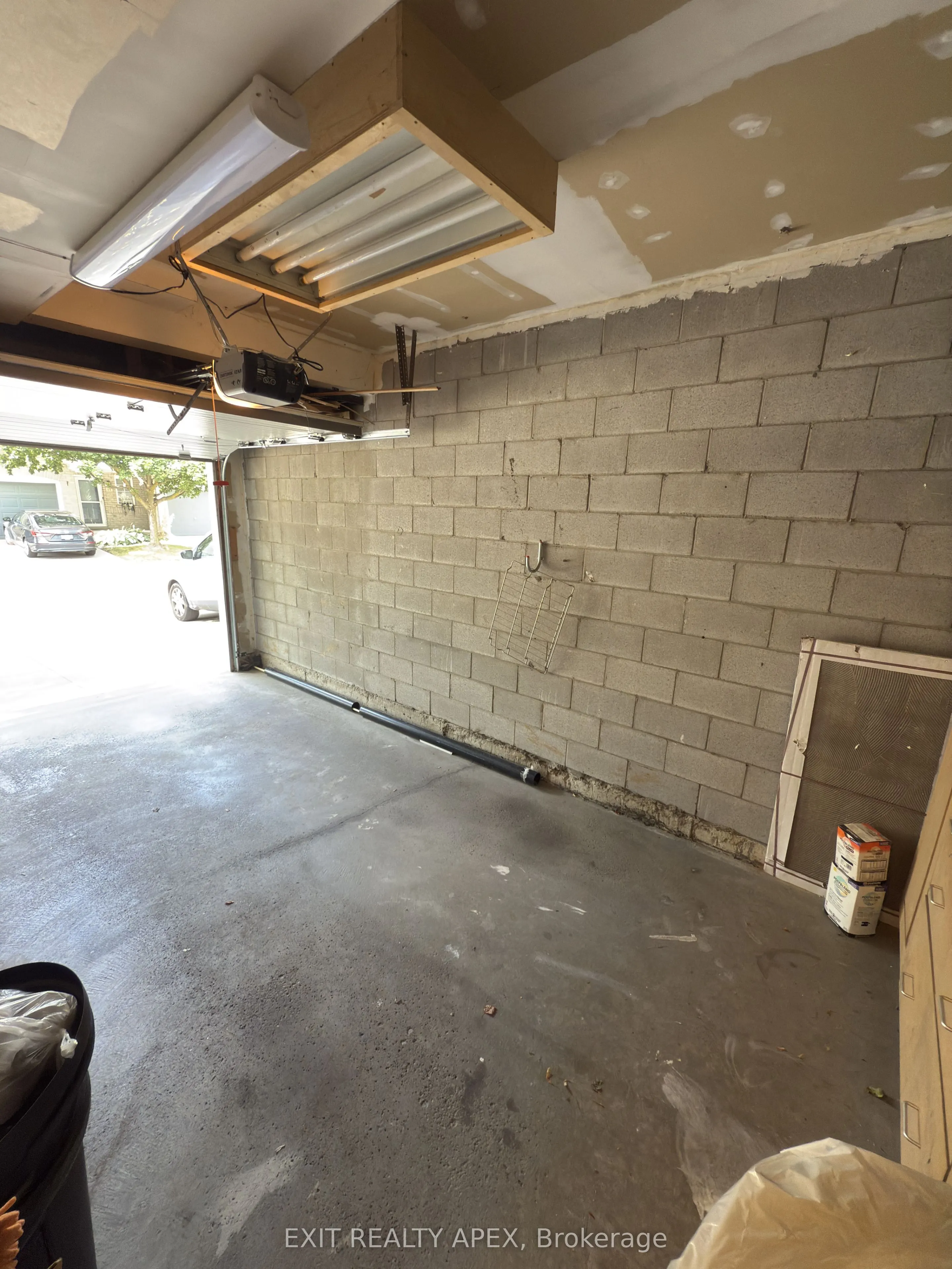 76 Frances Avenue, #9