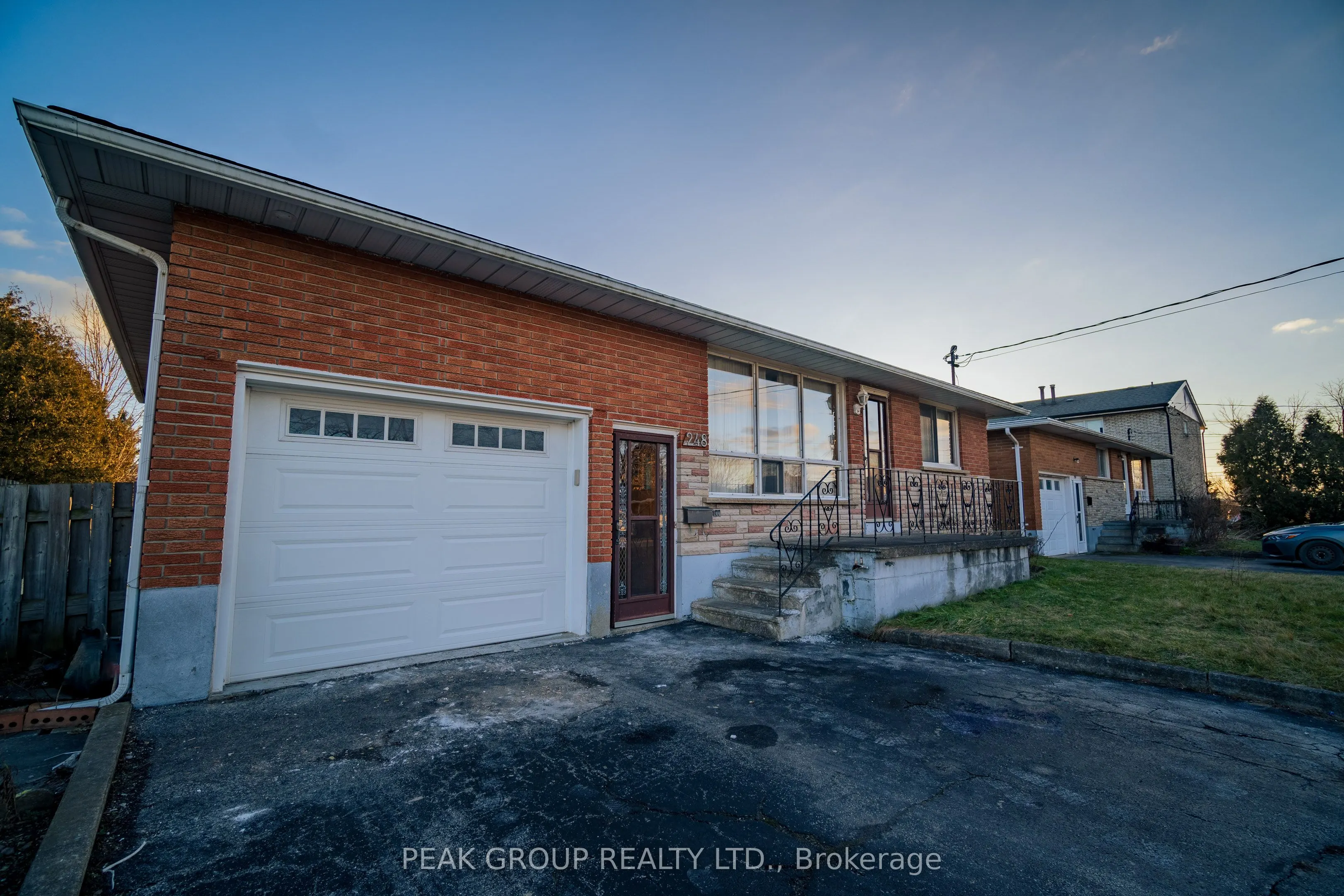 248 BERTIE Street, #UPPER