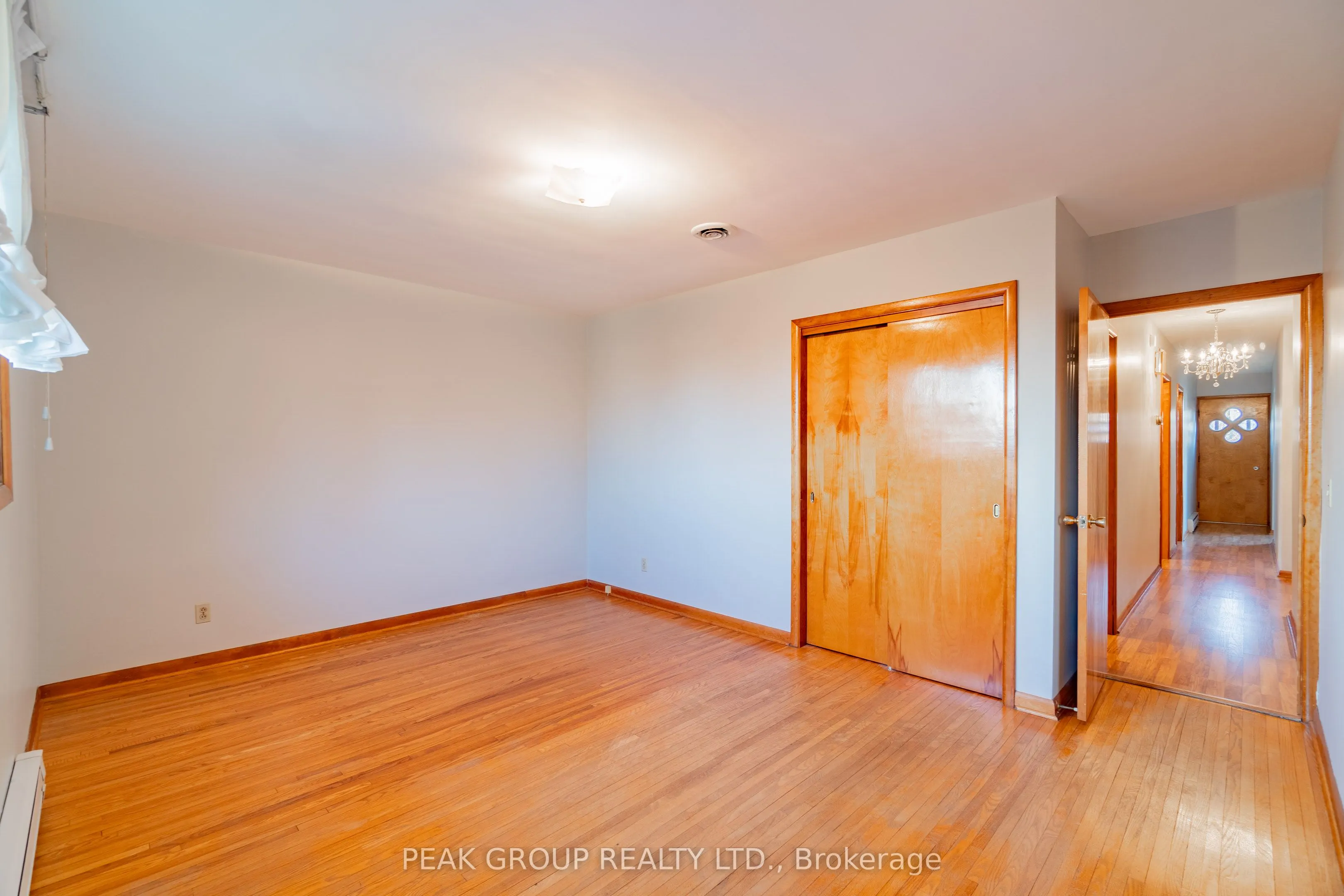 248 BERTIE Street, #UPPER
