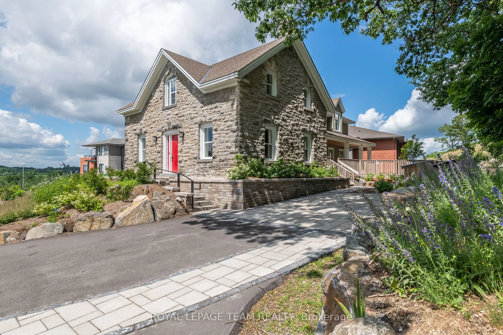 190 Boundstone Way