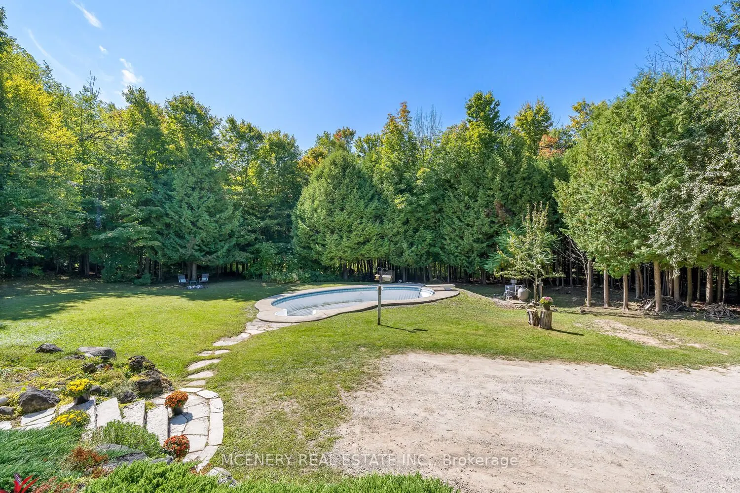 9419 FIVE Side Road