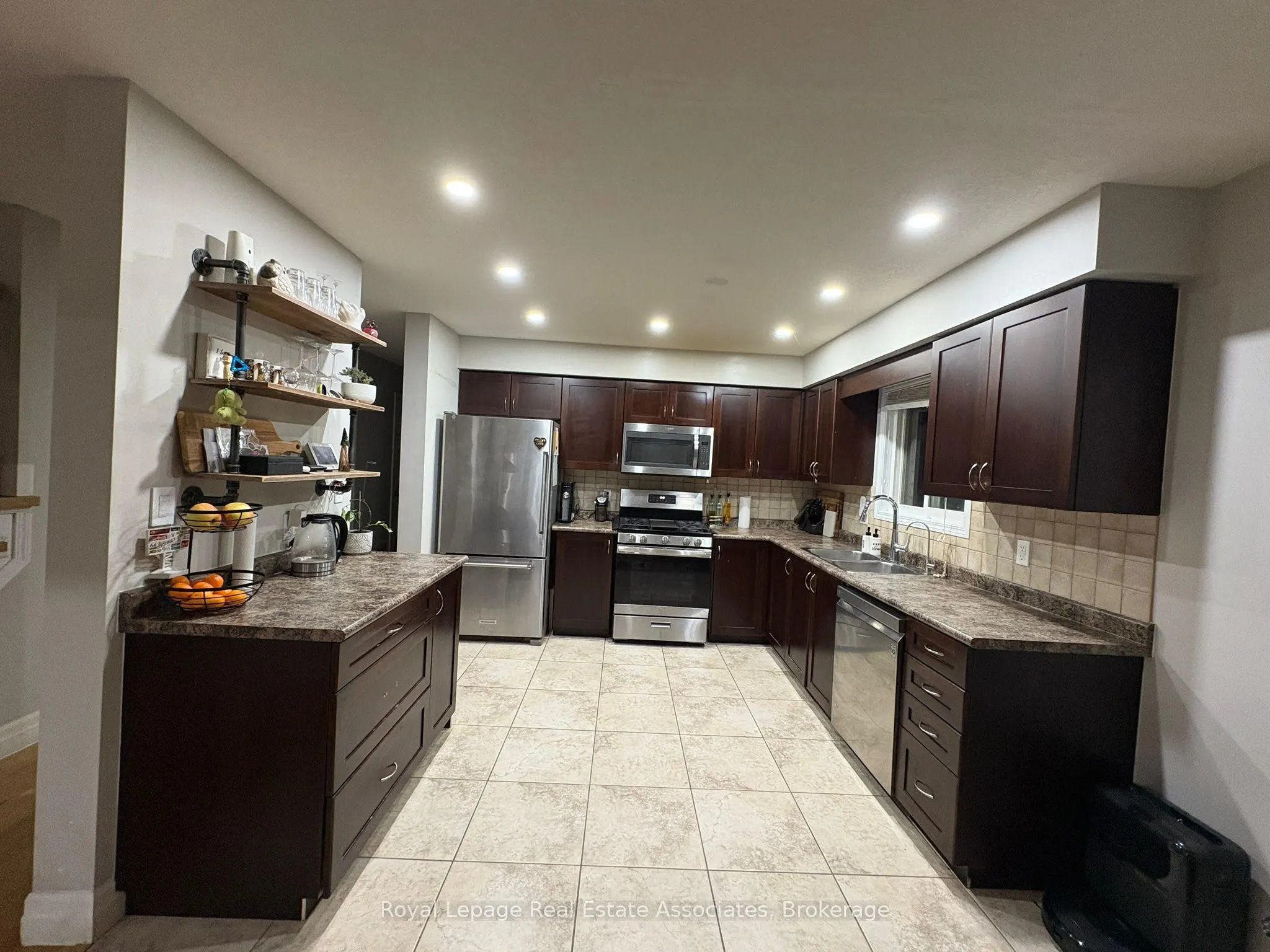 165 Westmeadow Drive