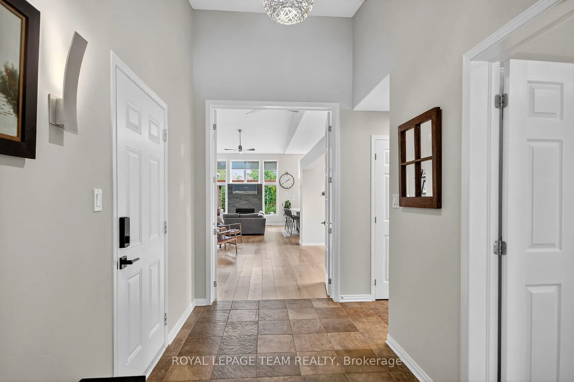 128 Chenoa Way