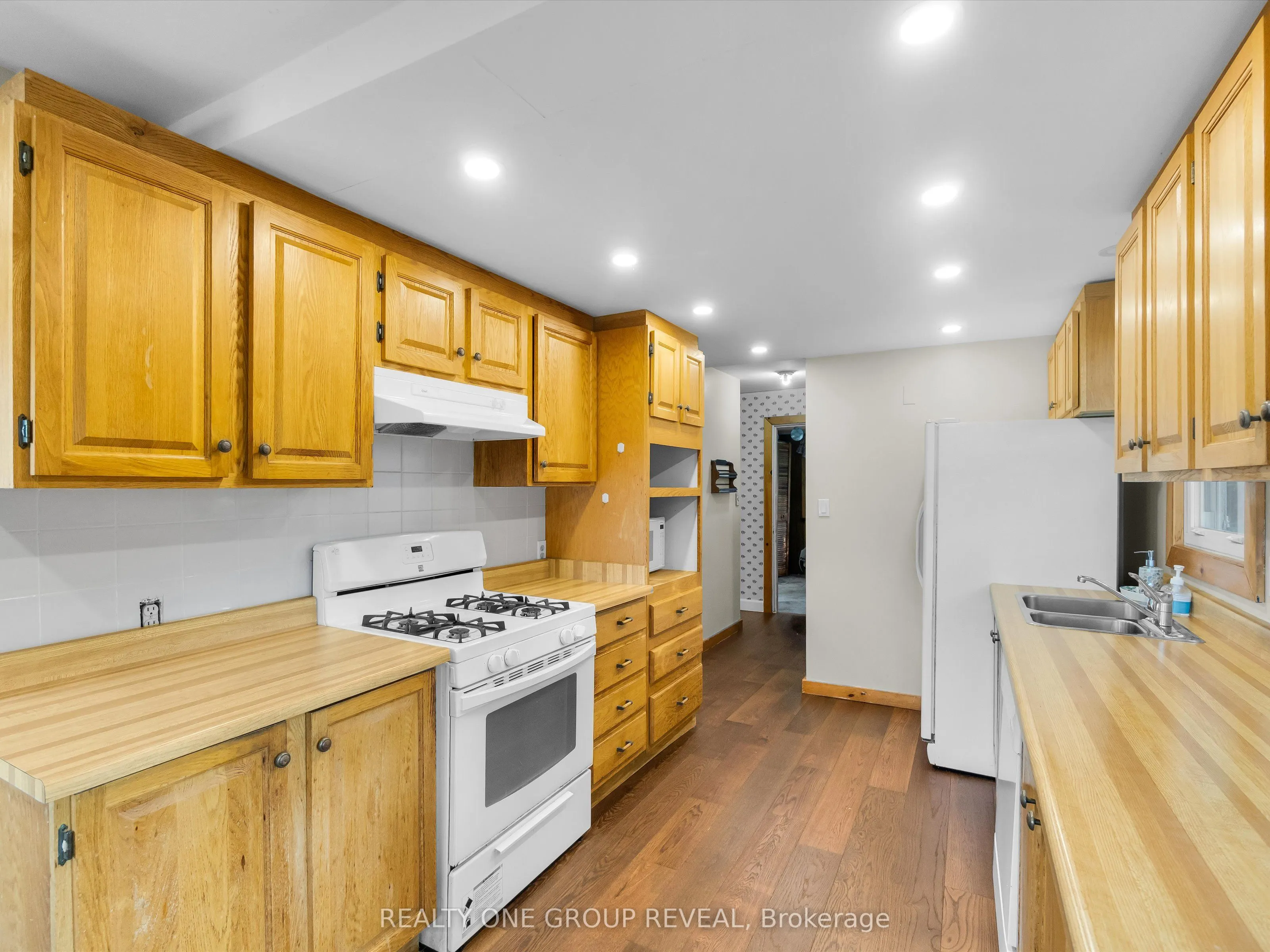 1067 River Street, #2