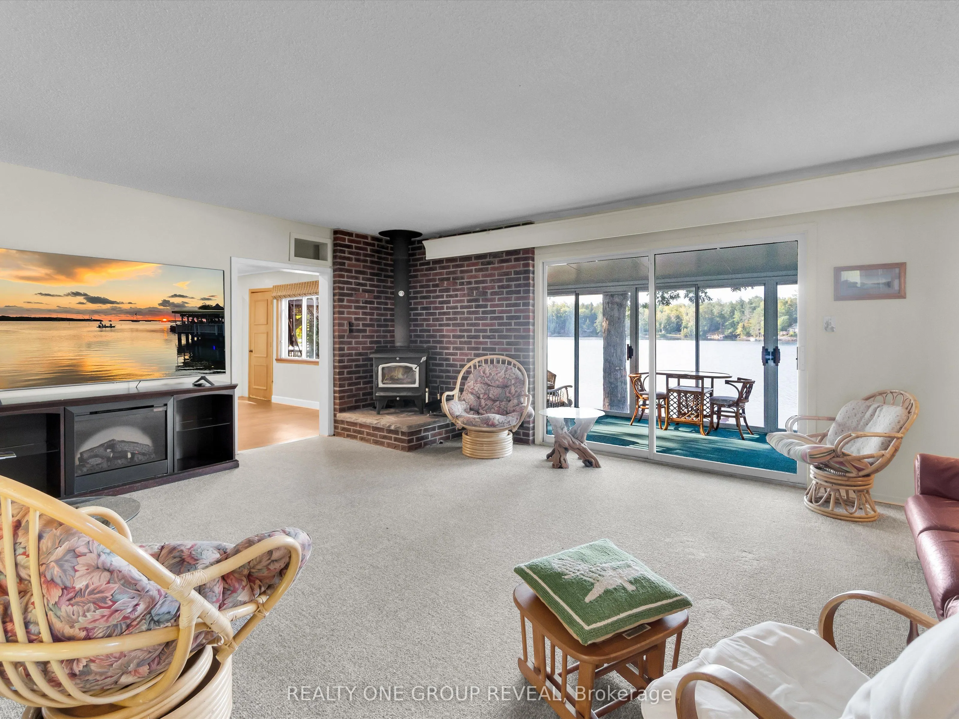 1067 River Street, #2