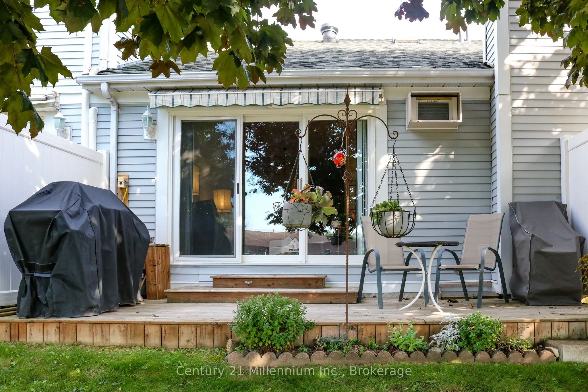 83 Victoria Street, #7