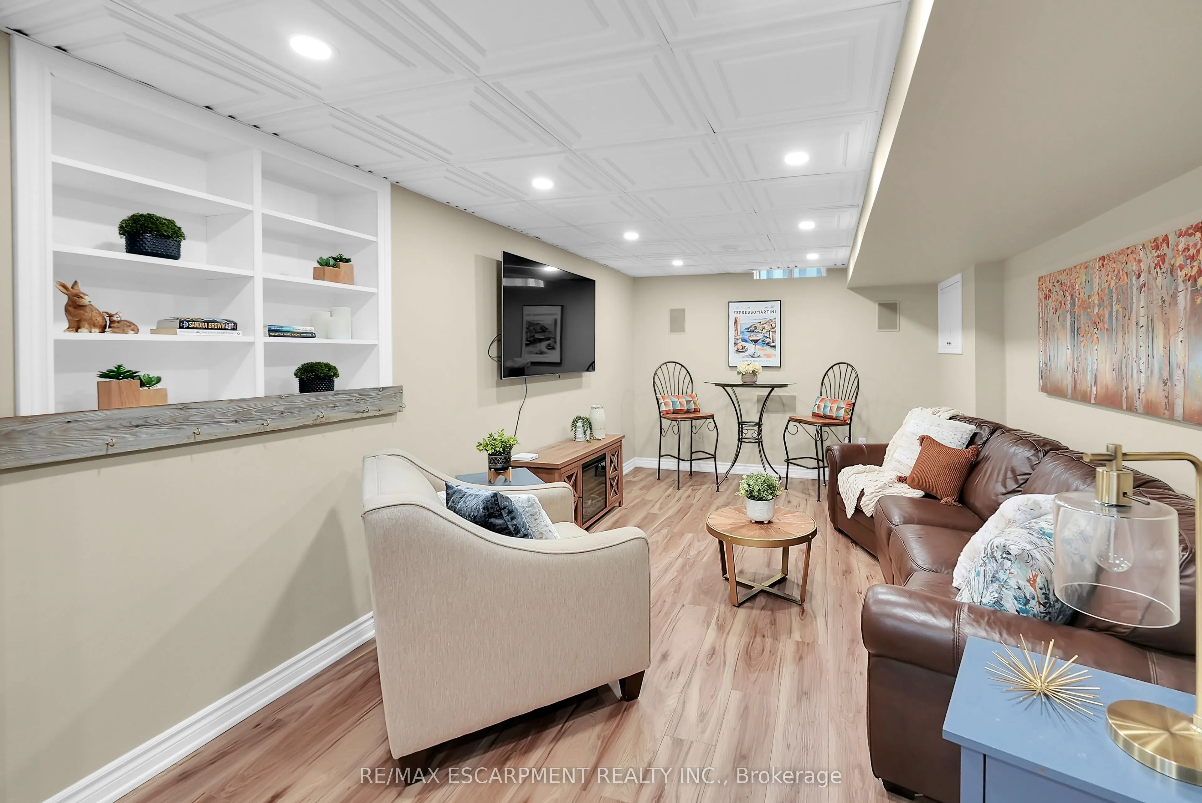 4116 Walcot Court