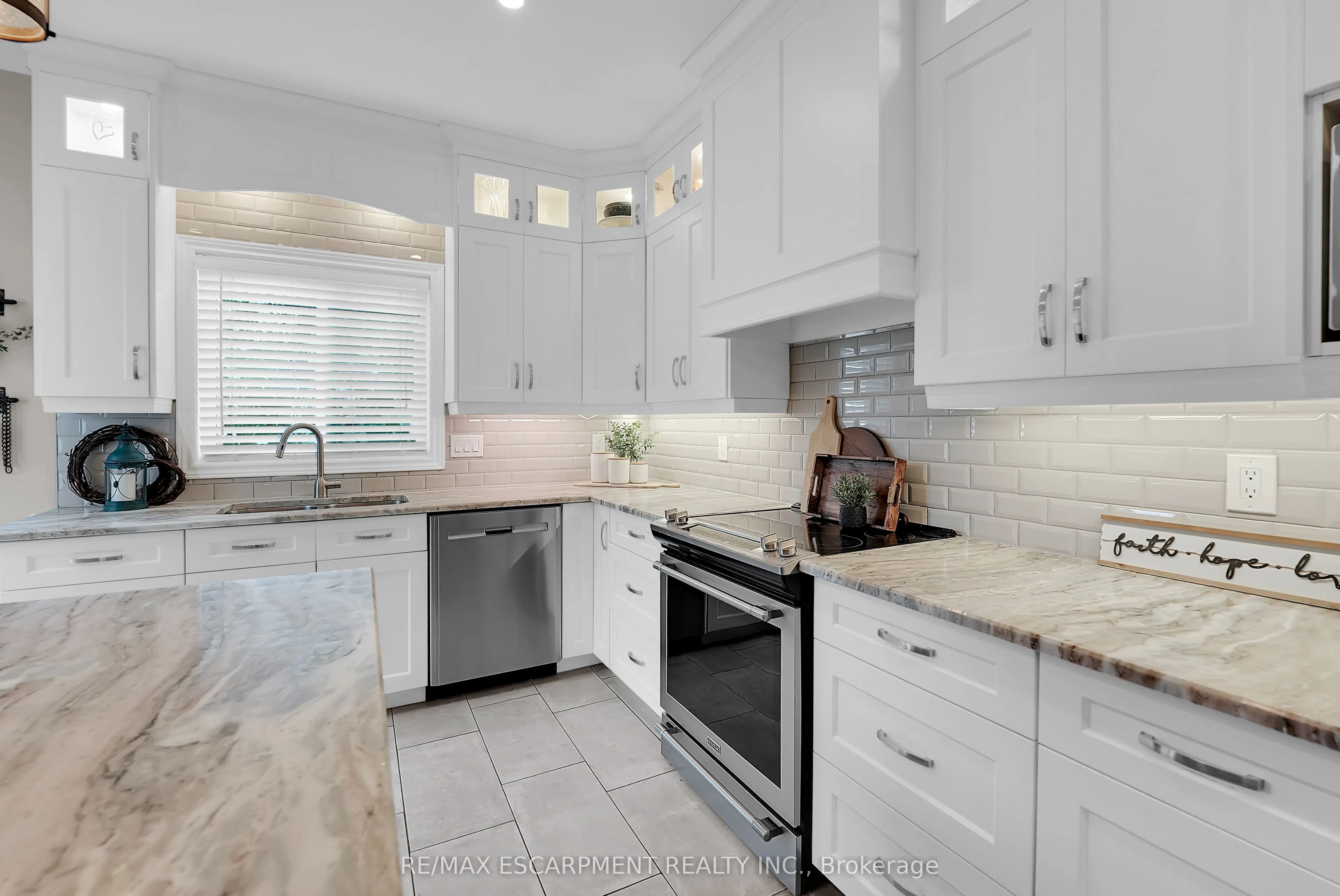 4116 Walcot Court