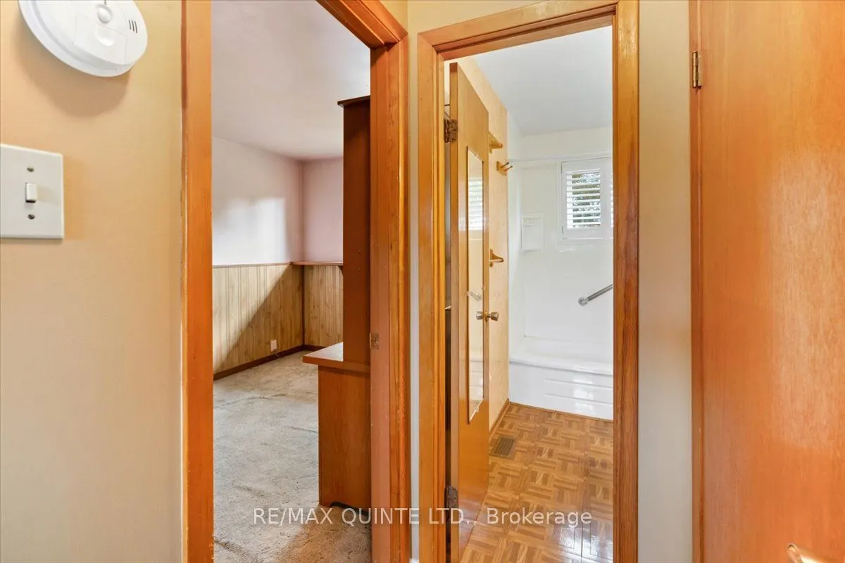 318 Montrose Road