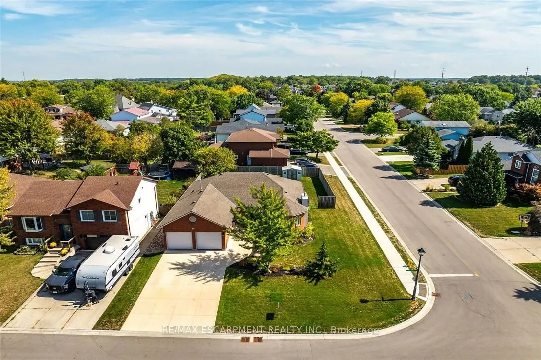 35 Highland Boulevard