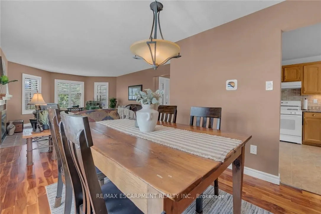 35 Highland Boulevard