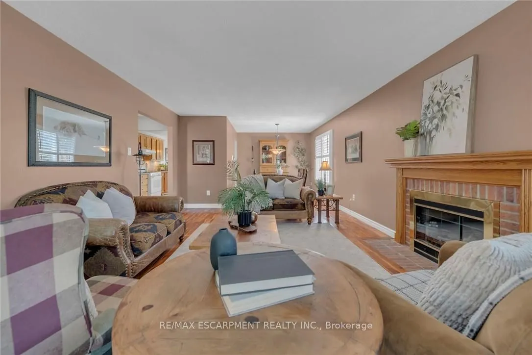 35 Highland Boulevard