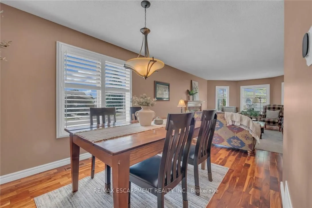 35 Highland Boulevard