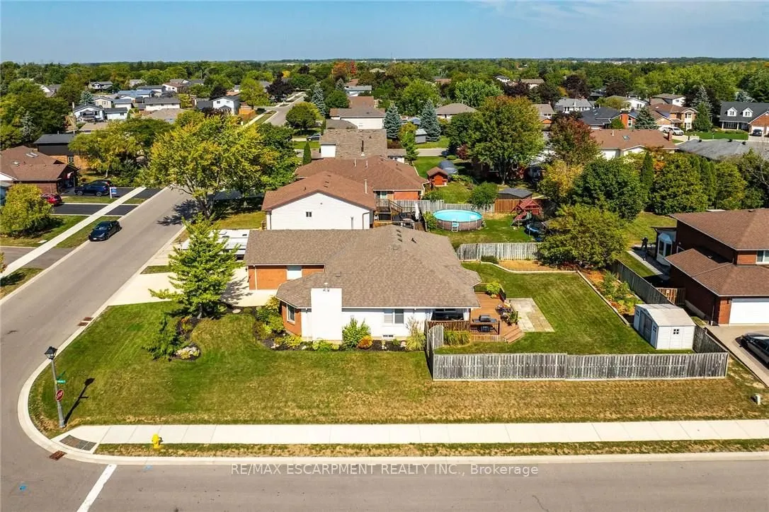 35 Highland Boulevard