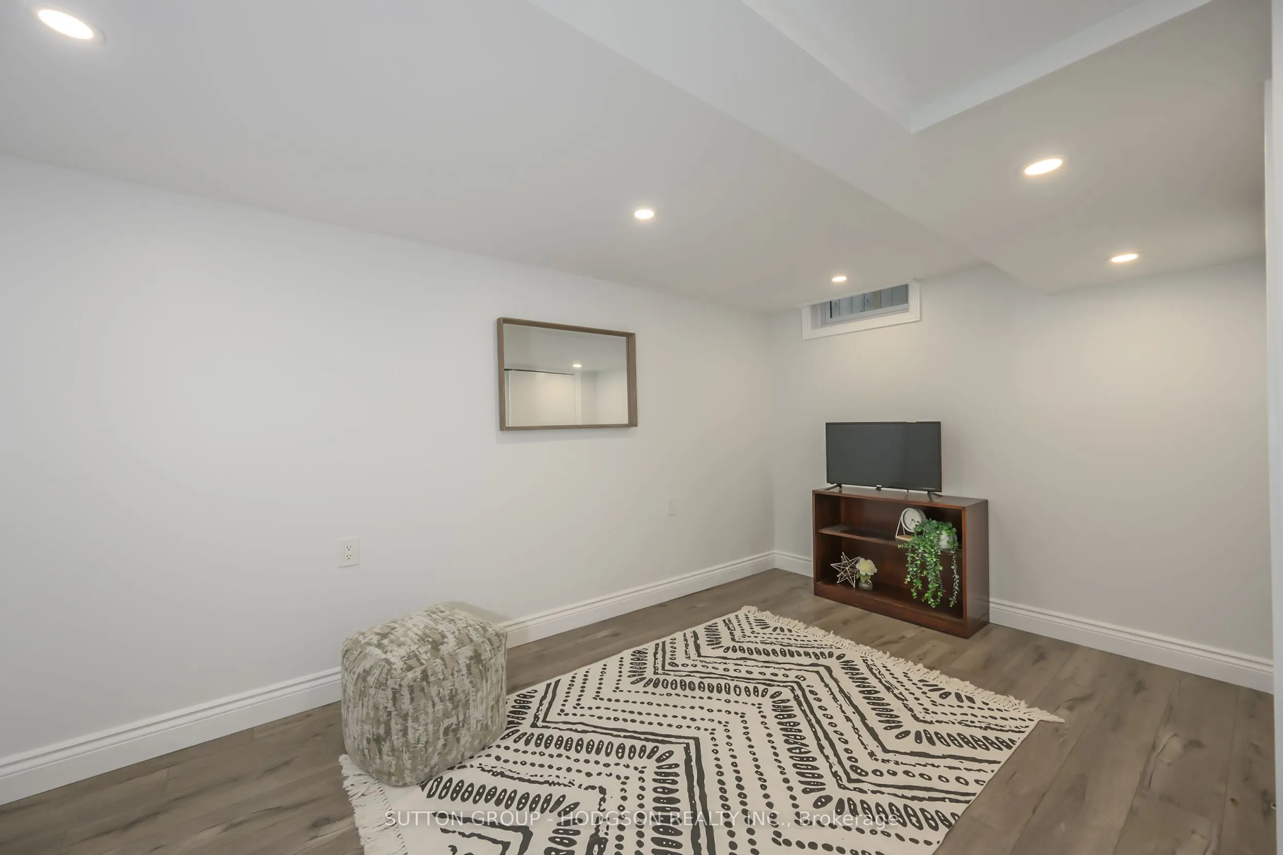 169 Camden Crescent