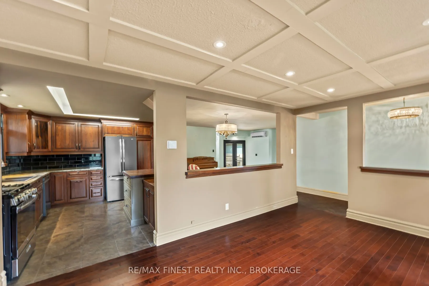 4225 Bath Road