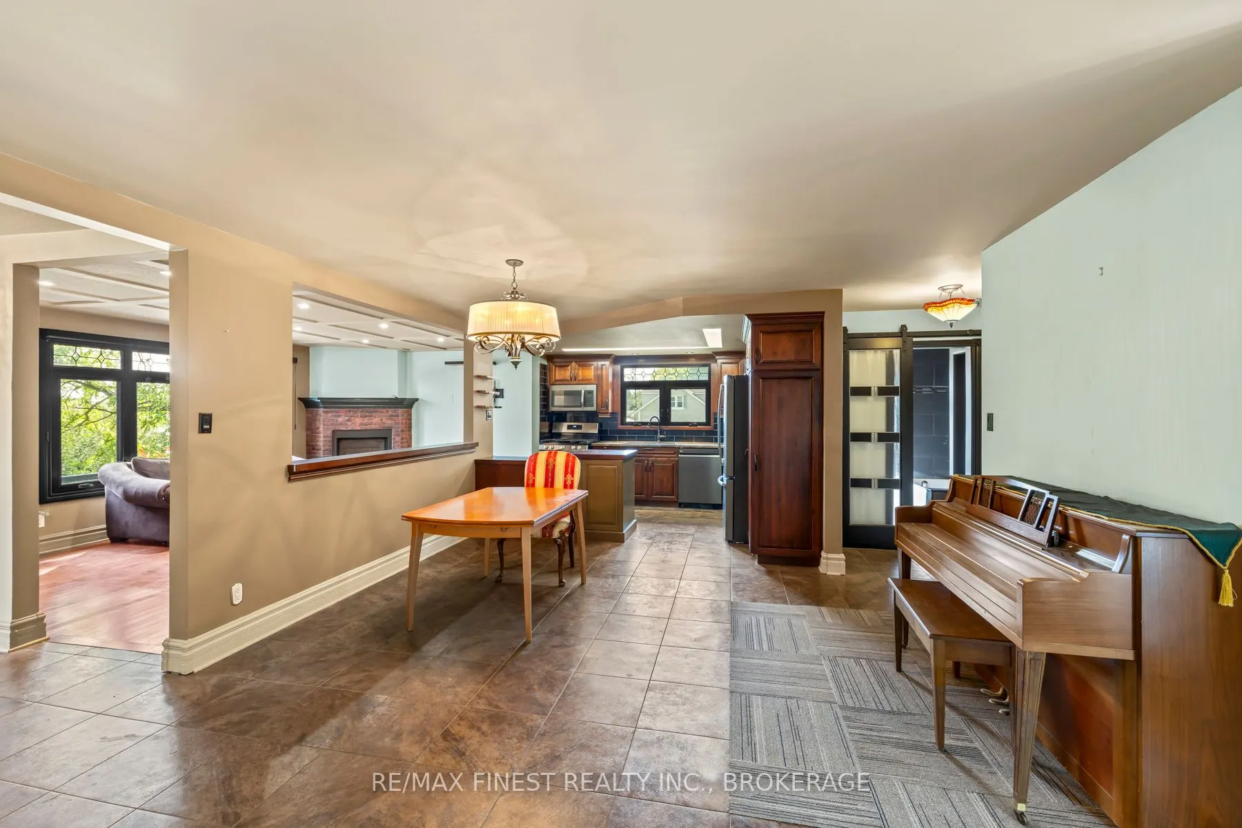4225 Bath Road