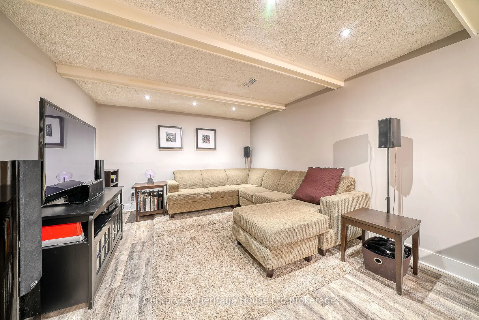248 Vansittart Avenue