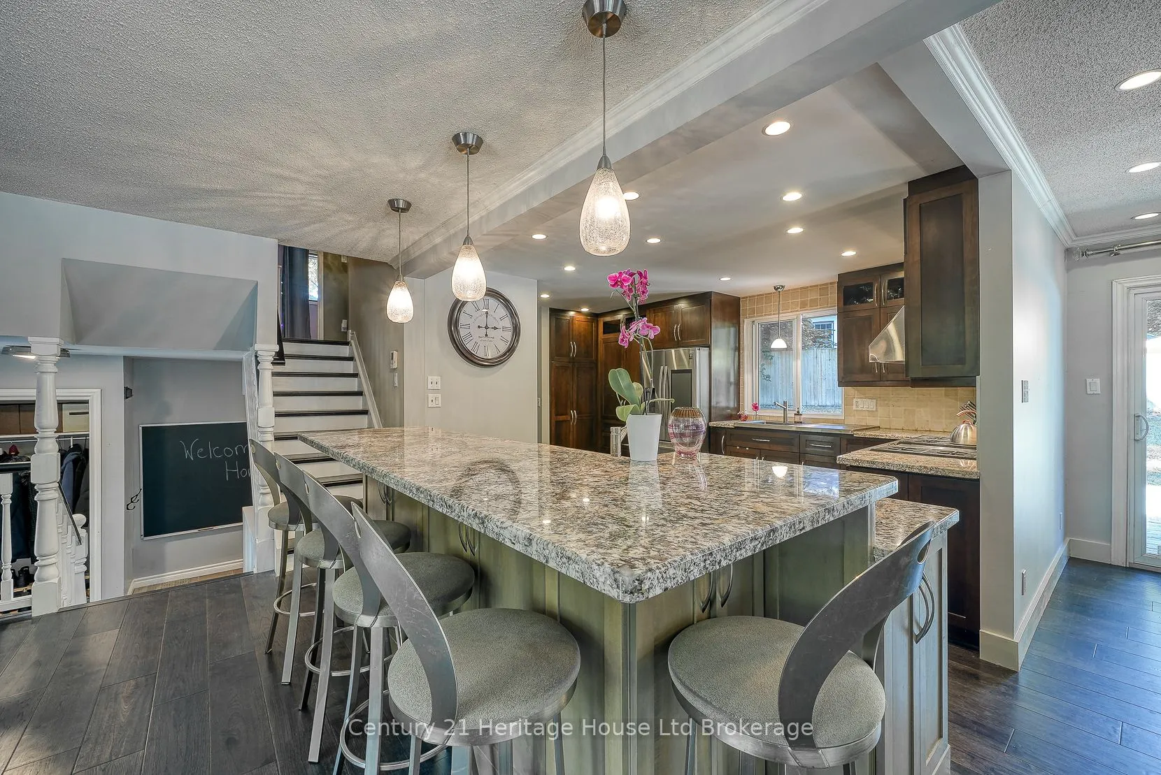 248 Vansittart Avenue