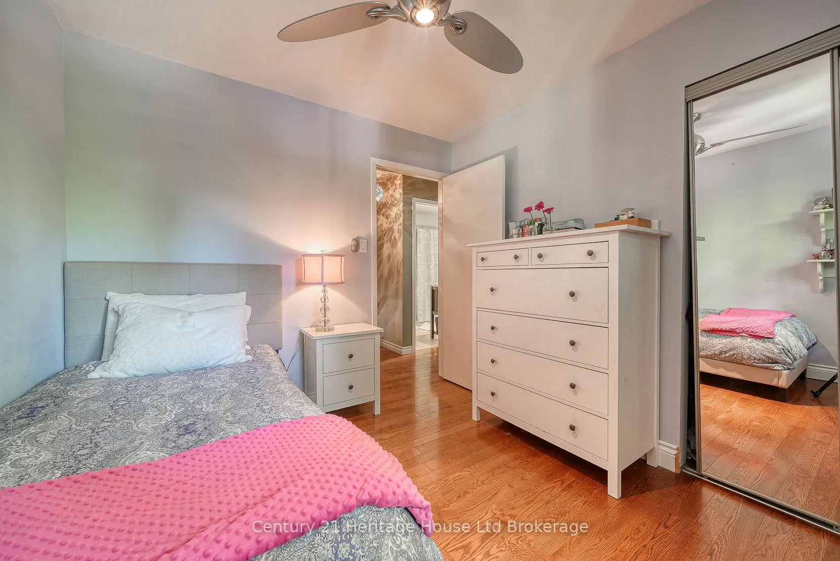 248 Vansittart Avenue