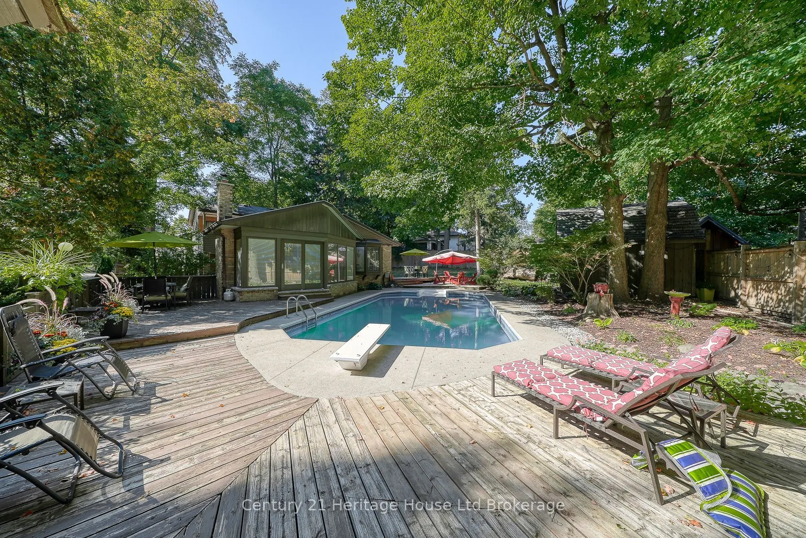 248 Vansittart Avenue
