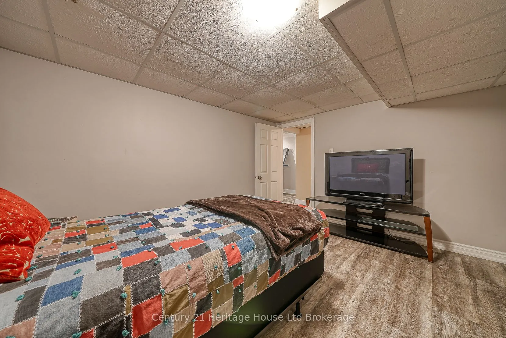 248 Vansittart Avenue