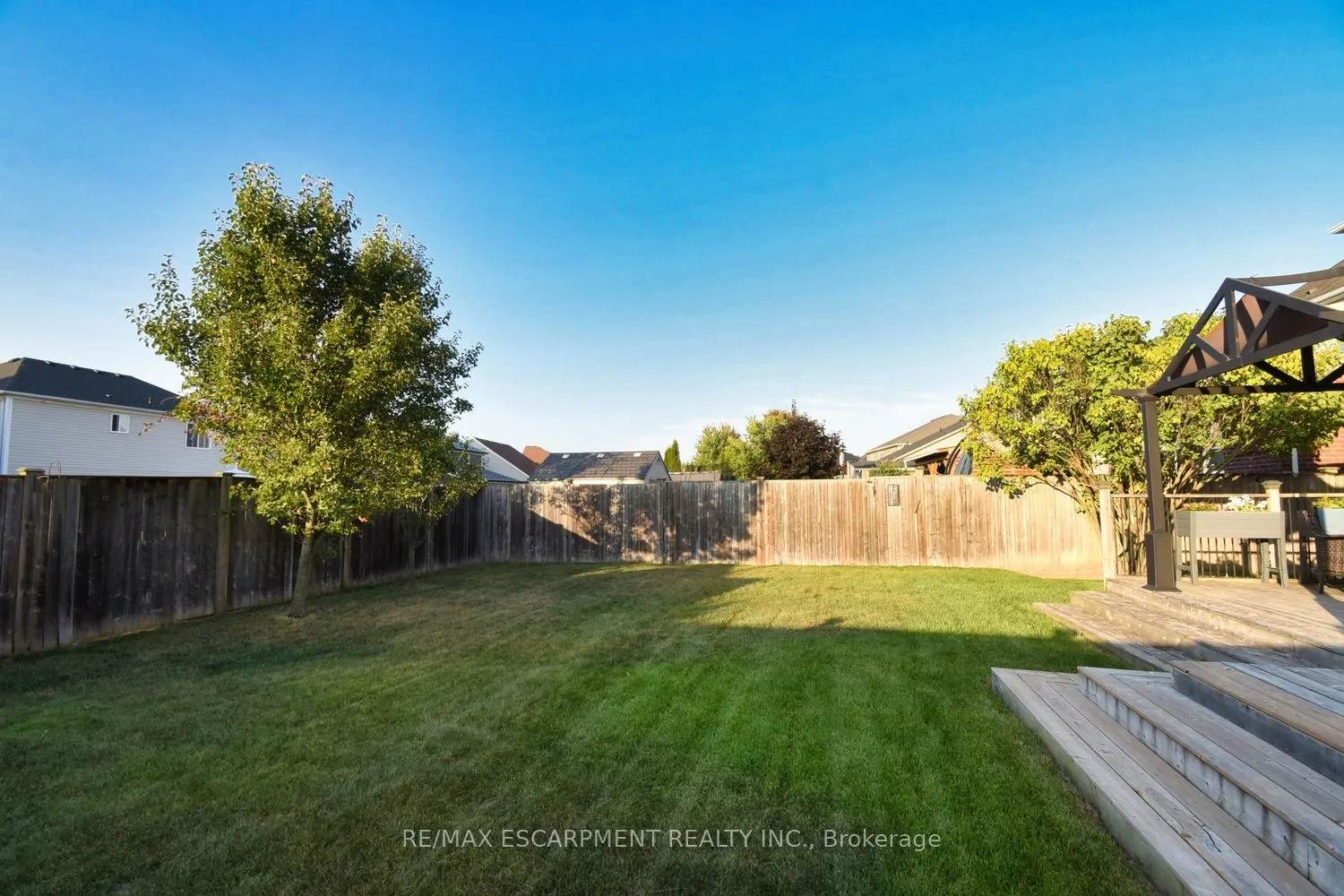 188 Hunter Way