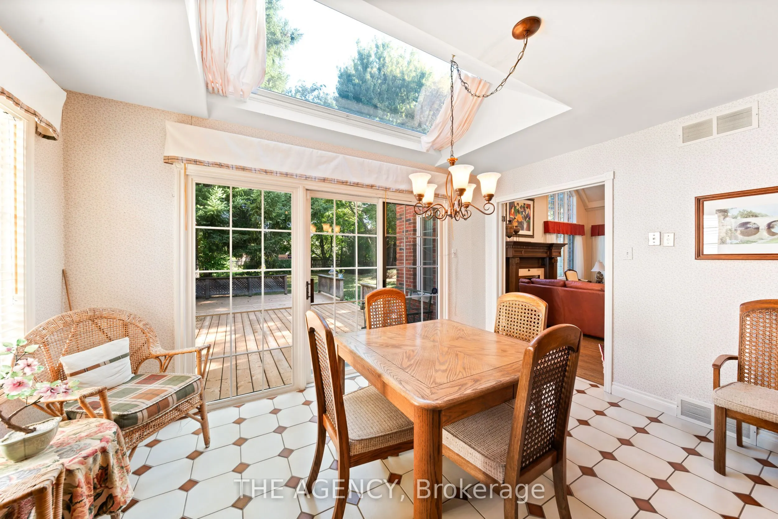 462 Winchester Drive