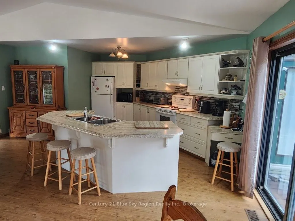 132 Grand Desert Road