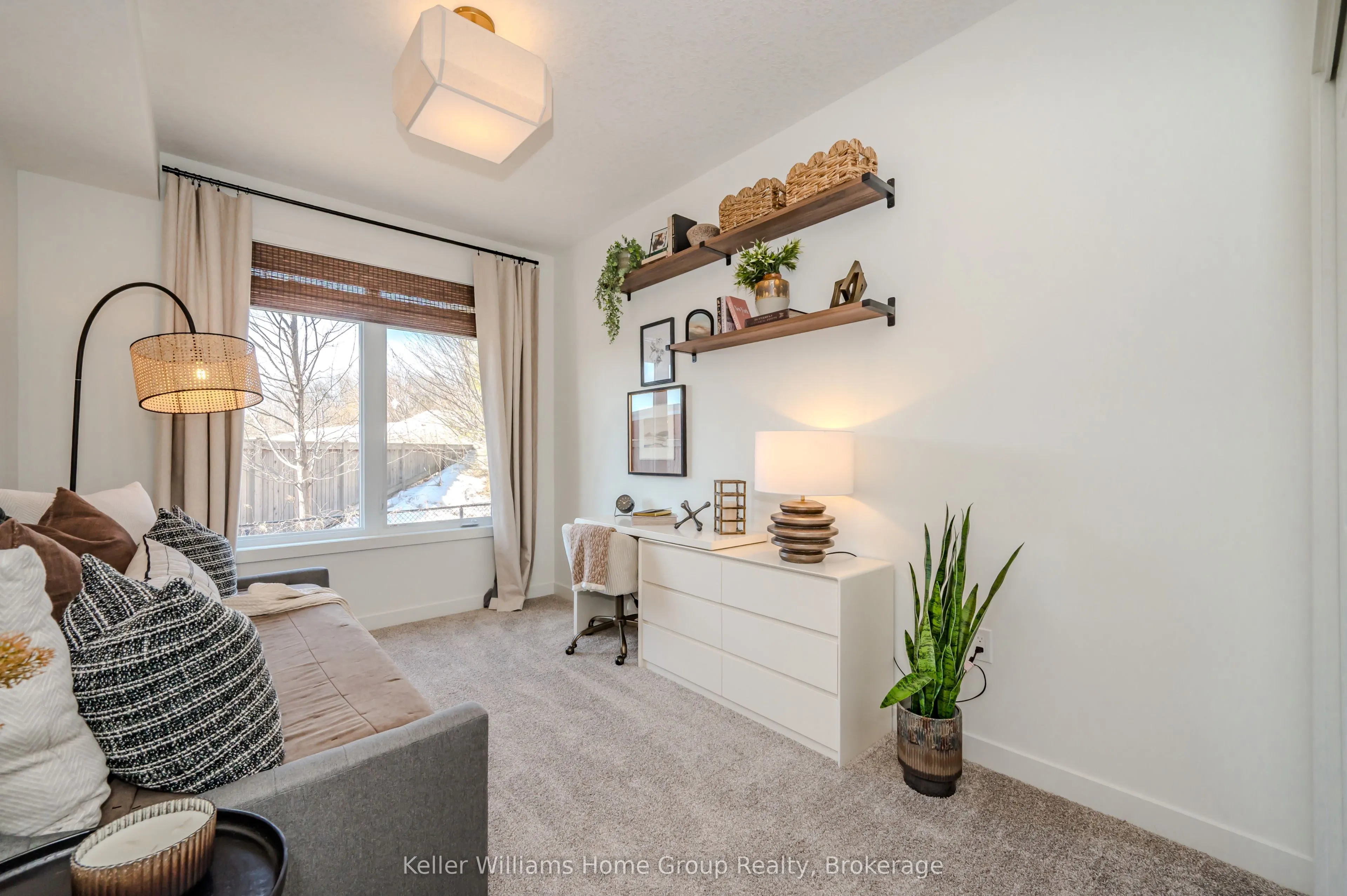 824 Woolwich Street, #98