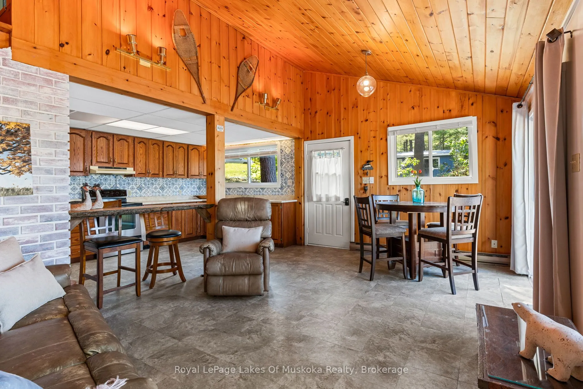 1379 Muskoka Road 169, #4