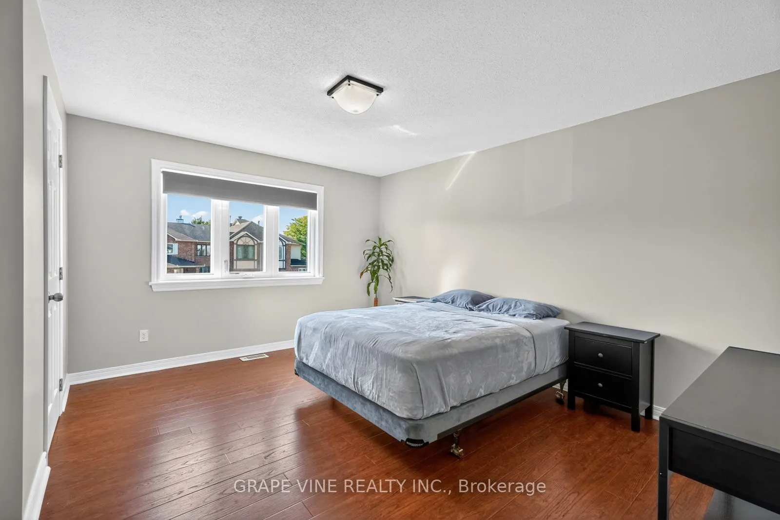 204 Hunterswood Crescent