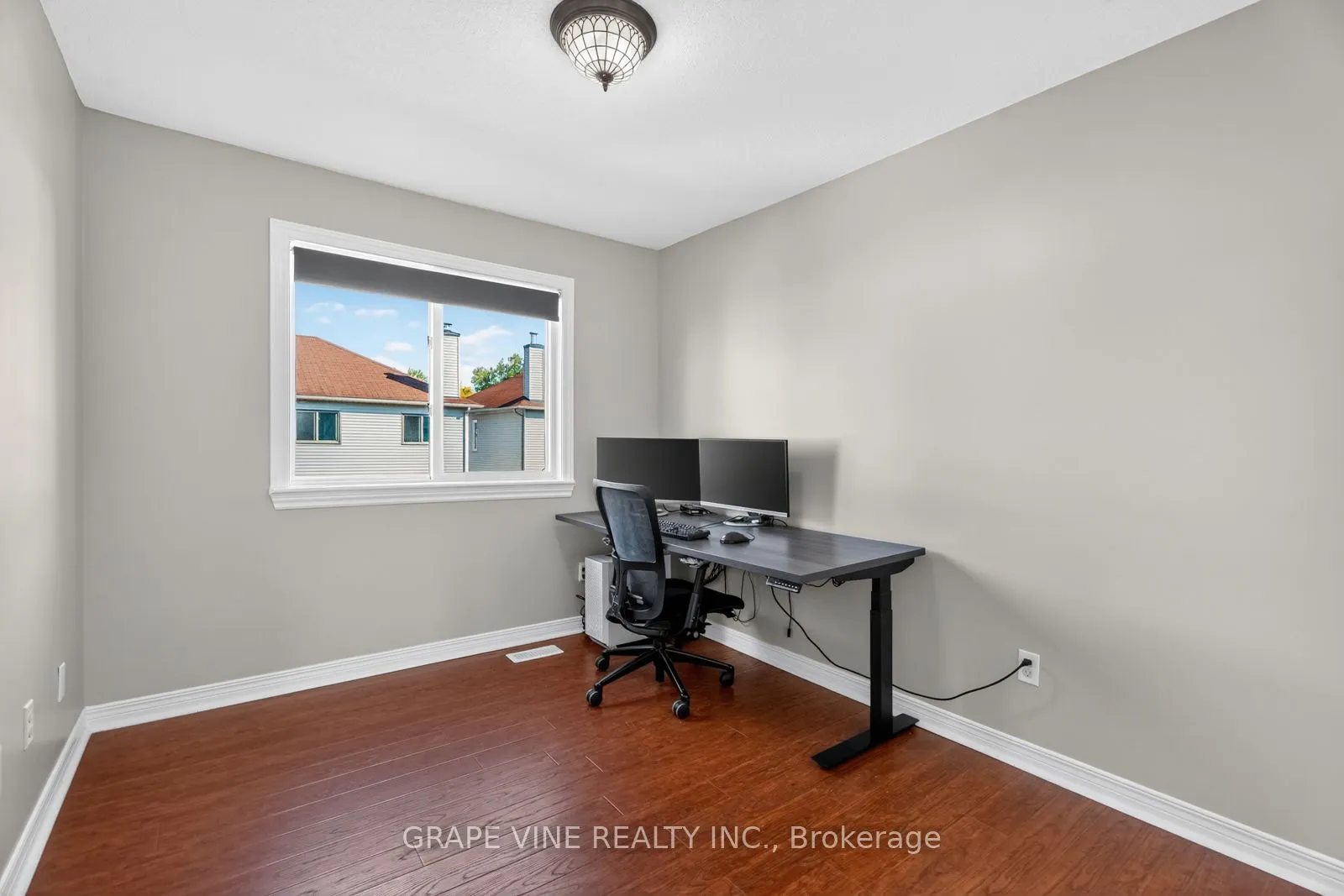 204 Hunterswood Crescent