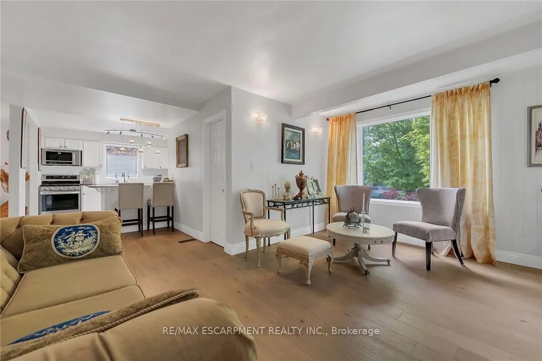 148 LAKESHORE Road