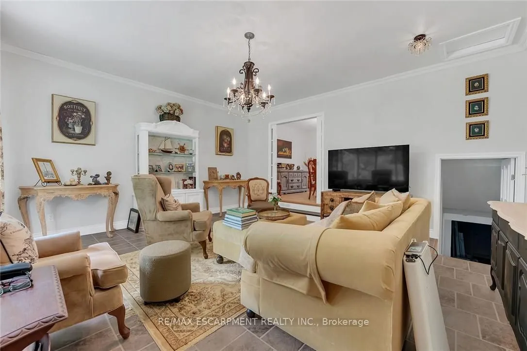 148 LAKESHORE Road
