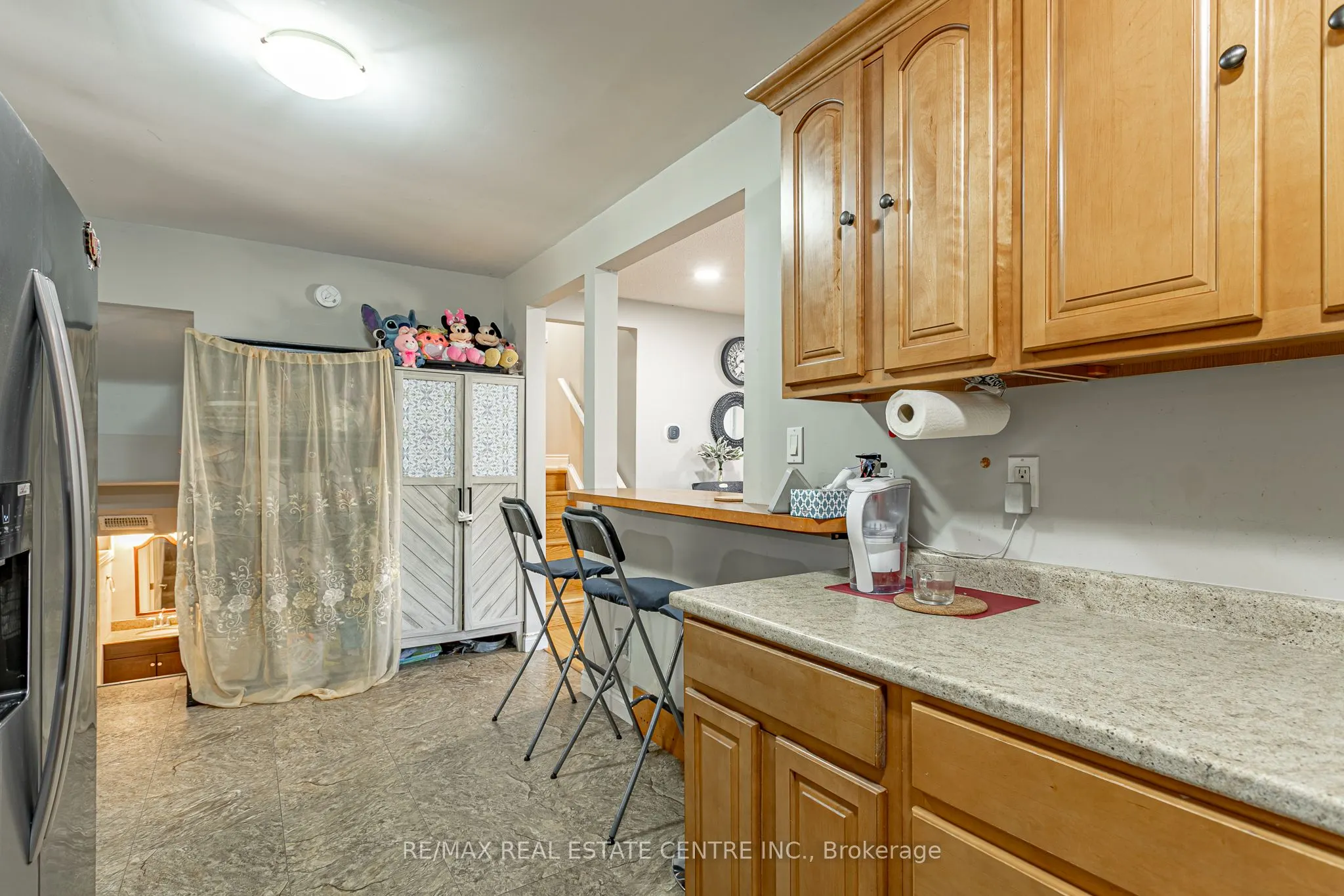 1235 TOUKAY Crescent