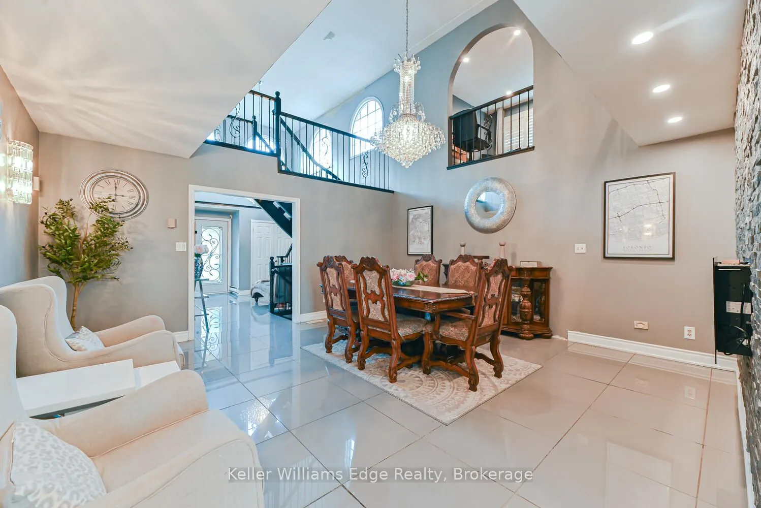282 Book Road E