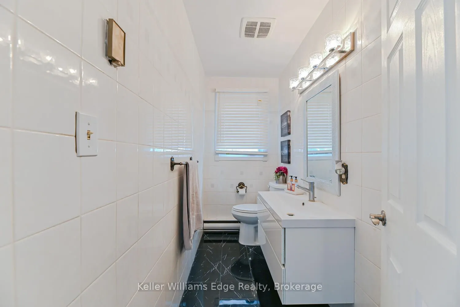 282 Book Road E
